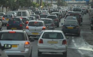 الاختناقات المرورية تؤرق حياة المواطنين بعنابة Sadaa-annaba