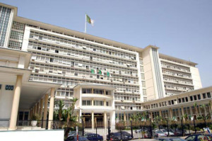 وزارة الداخلية ستجرى حركة واسعة في سلك الولاة sadaa-annaba